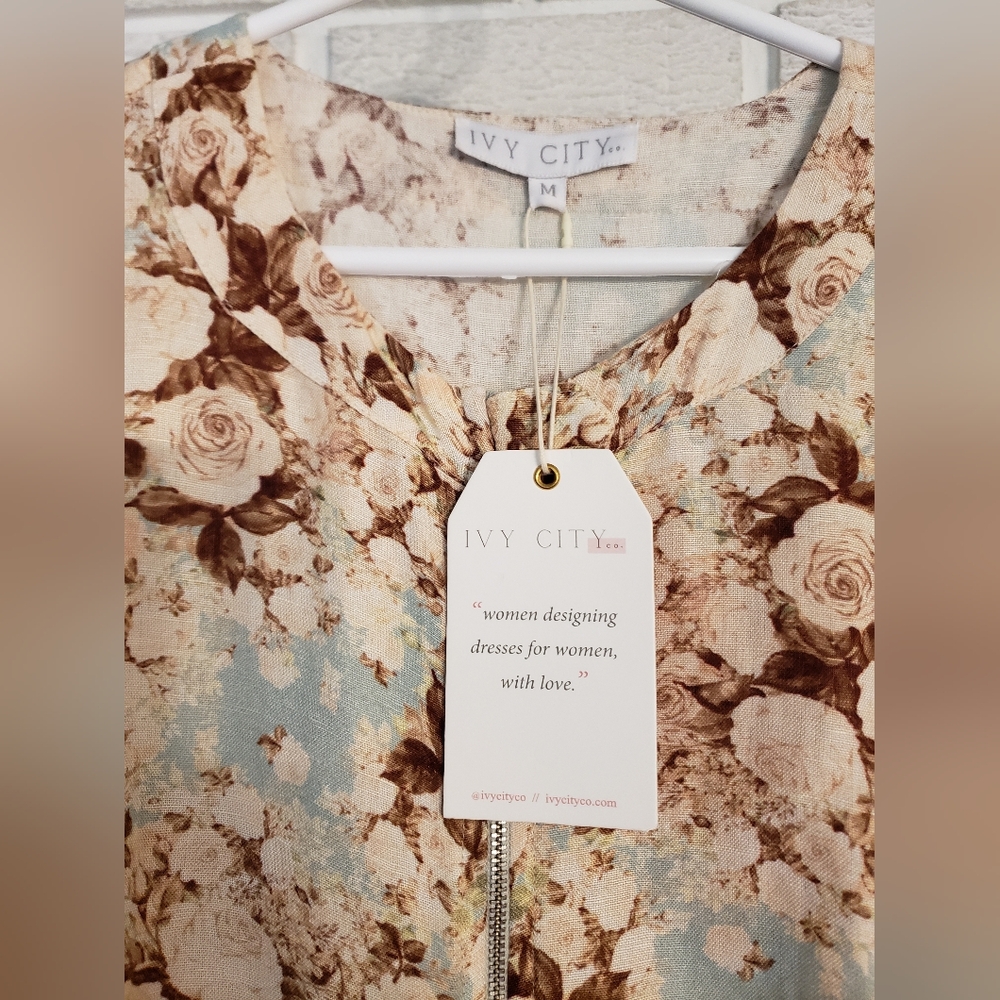 Nwt super pretty Ivy City dress size small, - Picture 5 of 15